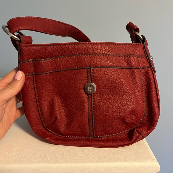 Red Nine West Crossbody Bag - Picture 6 of 9